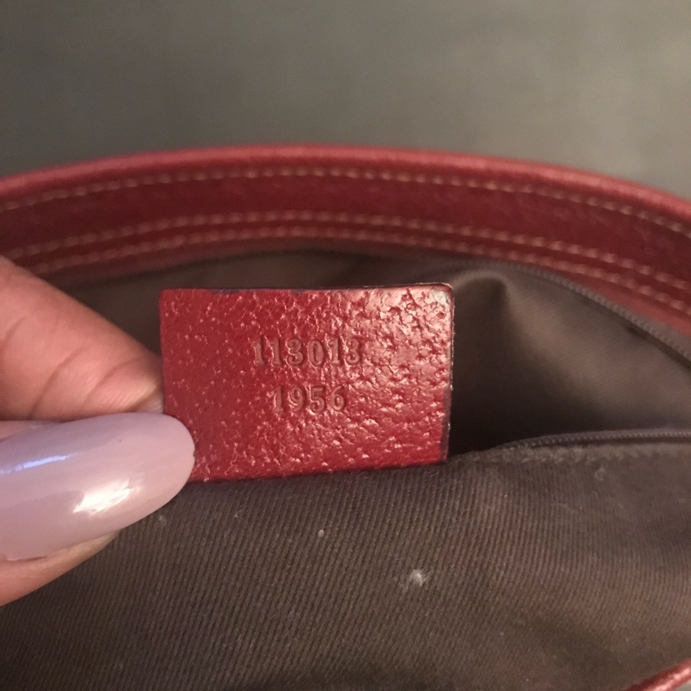 Authentic Gucci GG Canvas Leather Crossbody Bag - Picture 4 of 8